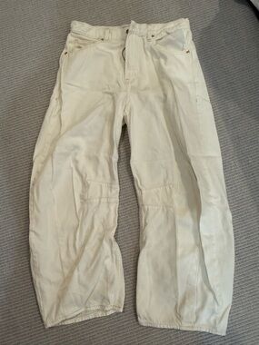 GAP Women's Cream Cargo Jeans